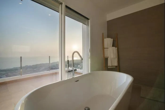 בית נופש Aqualuna