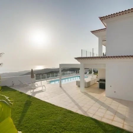 Aqualuna Holiday home