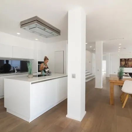 Aqualuna Holiday home *